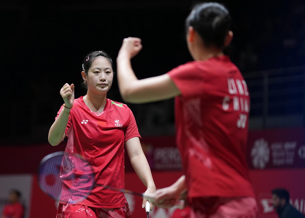 马来西亚羽毛球队血洗日本羽毛球队,马琳制霸全场的简单介绍 马来西亚羽毛球队血洗日本羽毛球队,马琳制霸全场的简单介绍