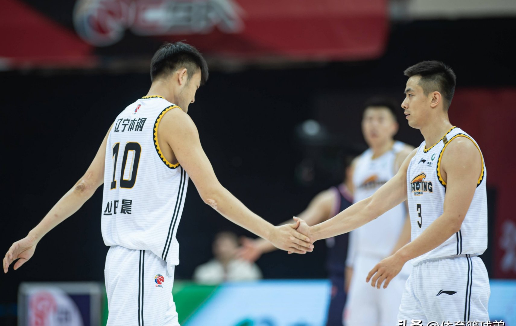 包含北控客场击败辽宁，豪取三连胜的词条