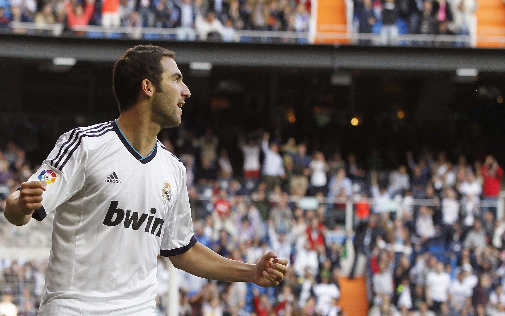 拉梅洛关键制胜，北京队冲垮公牛，一场跨越篮球文化的对话